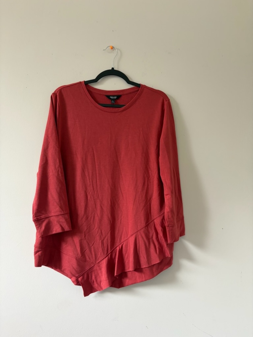 Simply Vera Vera Wang Red Asymmetric Ruffle Hem Long Sleeve Top